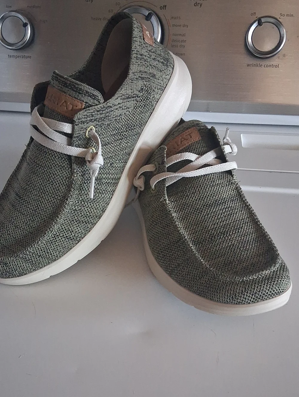 Mens ARIAT Olive Green Knit Slip-On Loafers with Off-White Sole WORN ONCE